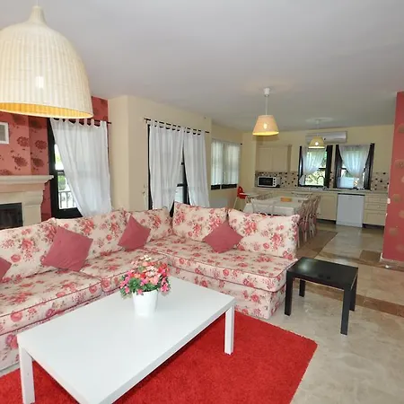 Villa Kleopatra 1 *